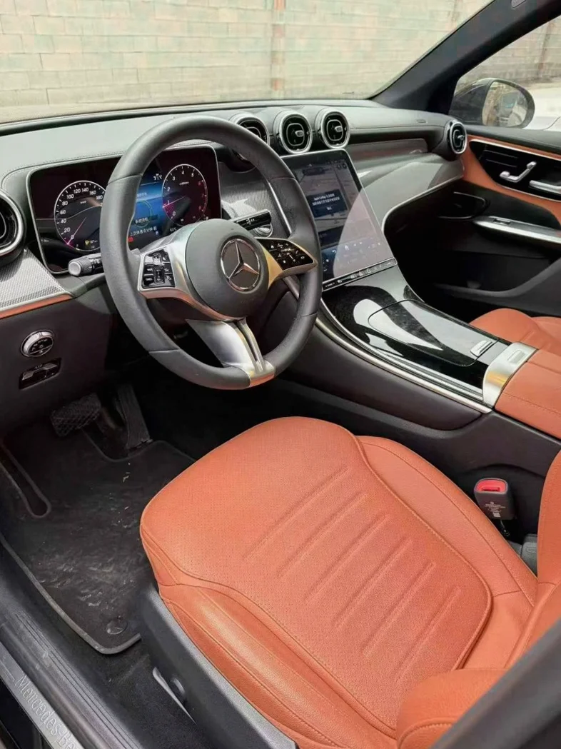 奔驰GLC 后面外观二