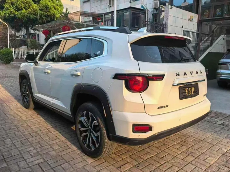 哈弗大狗 驾驶室