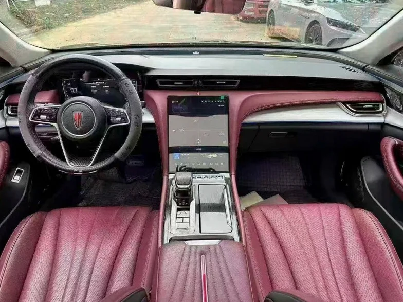 红旗H5 后面外观二