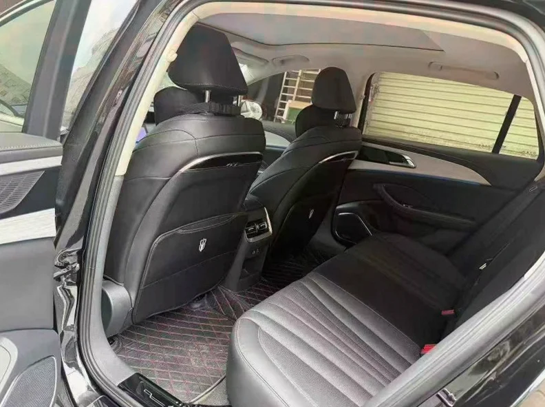 红旗H5 正面外观三