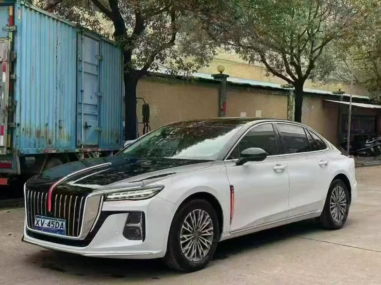 红旗H5 正面外观二