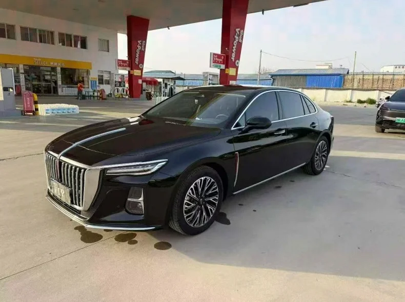 红旗H5 正面外观三