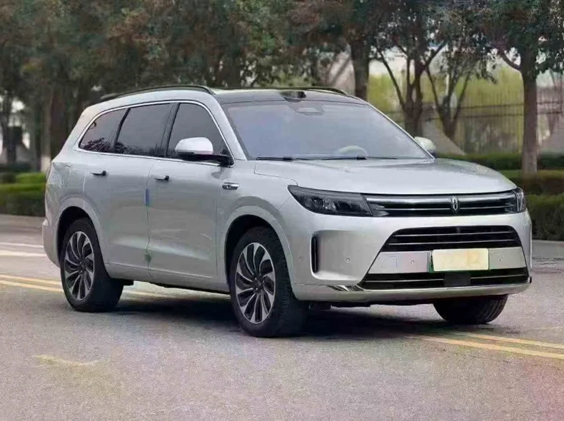 华为智选问界 正面外观三