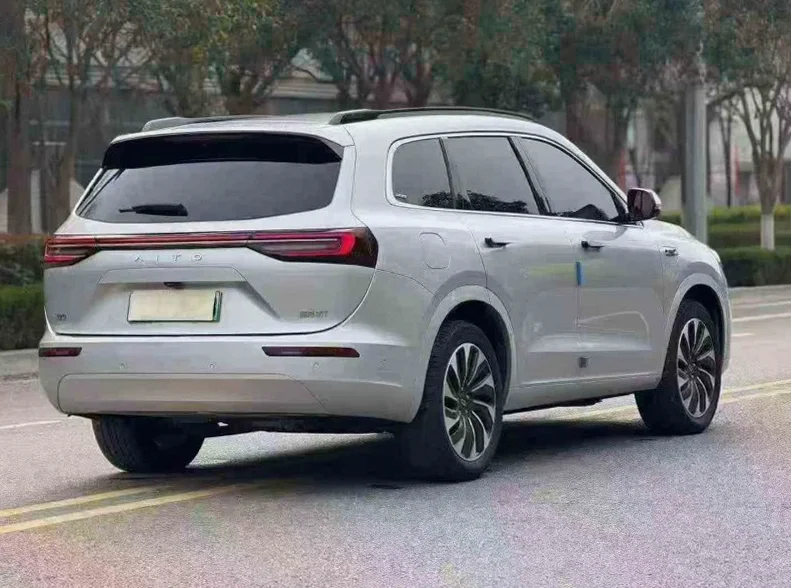 华为智选问界 内饰后排