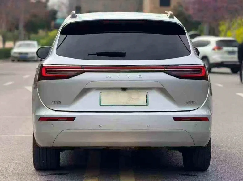 华为智选问界 驾驶室