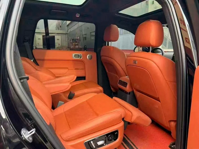 理想L9 后面外观二