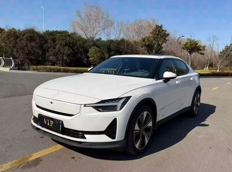 沃尔沃极星 正面外观二