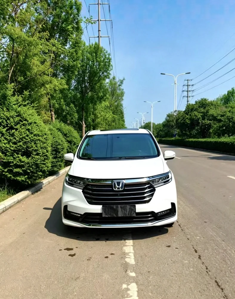 25年本田奥德赛油电混动悦享版