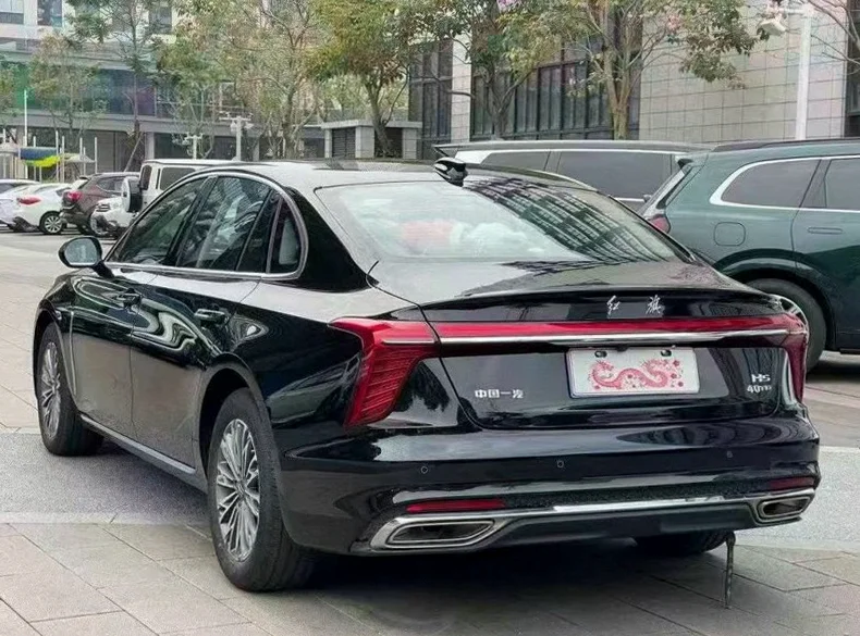 红旗H5 内饰前排