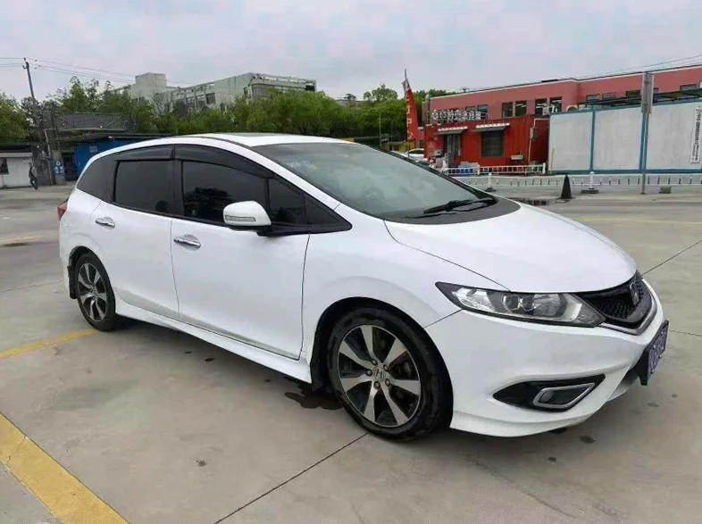 本田杰德 正面外观二