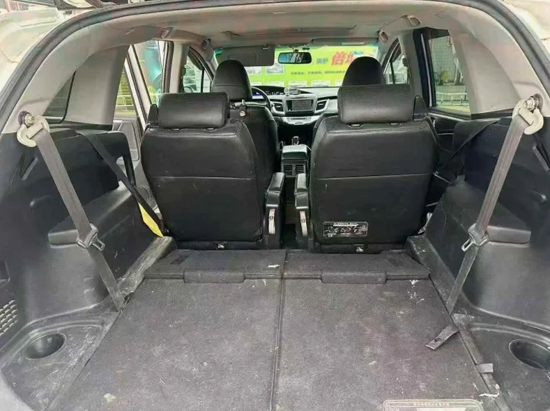 本田杰德 后面外观二