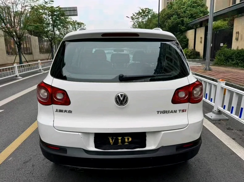 大众途观 后面外观一