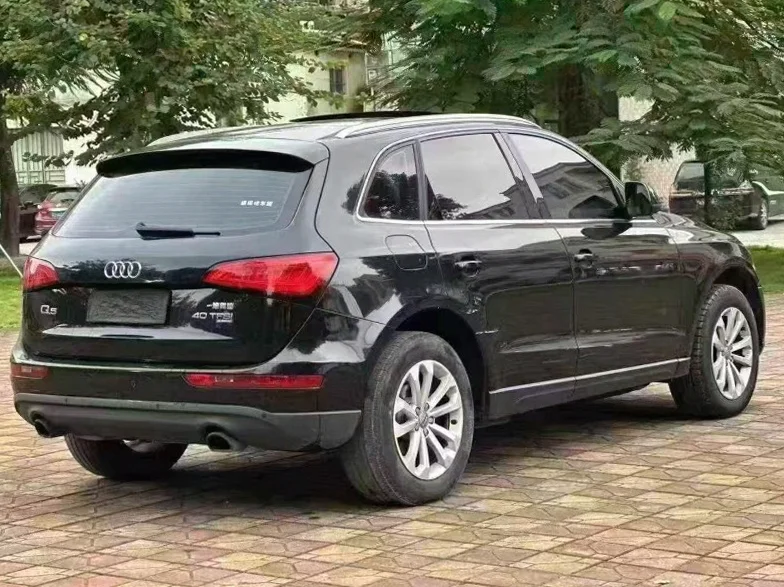 奥迪Q5 内饰后排