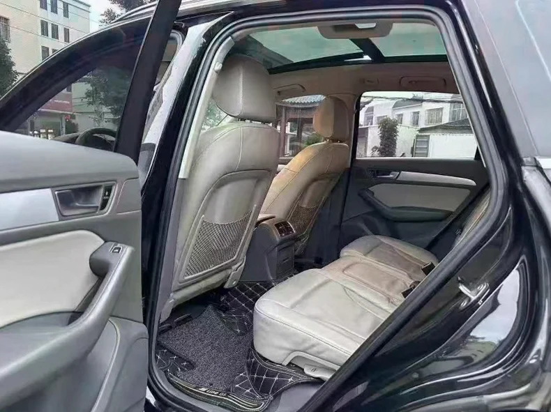 奥迪Q5 后面外观三