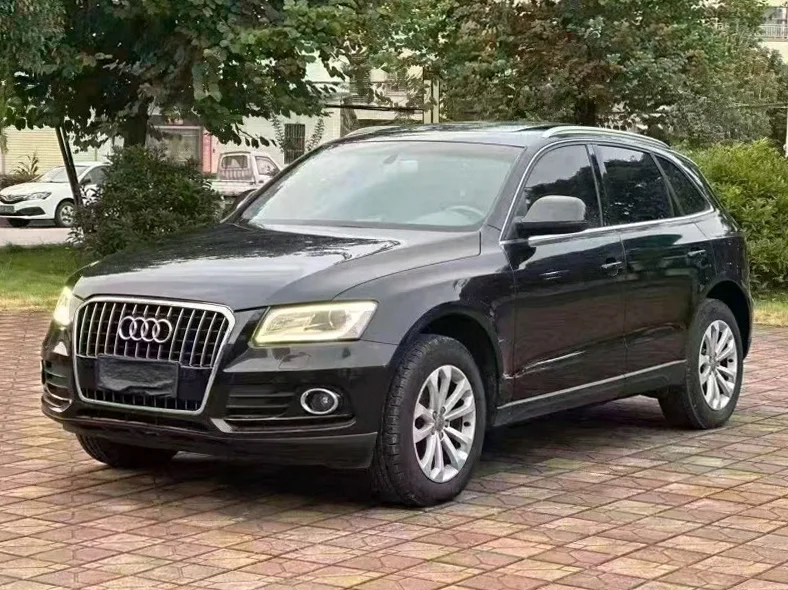 奥迪Q5 正面外观三