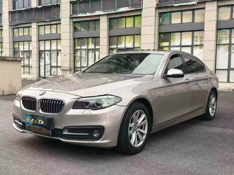 宝马5系 正面外观二