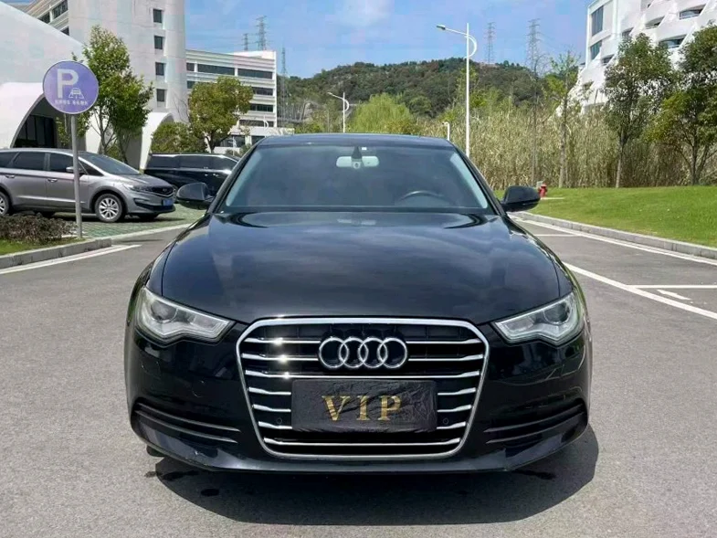 15年奥迪A6L 2.0T自动高配