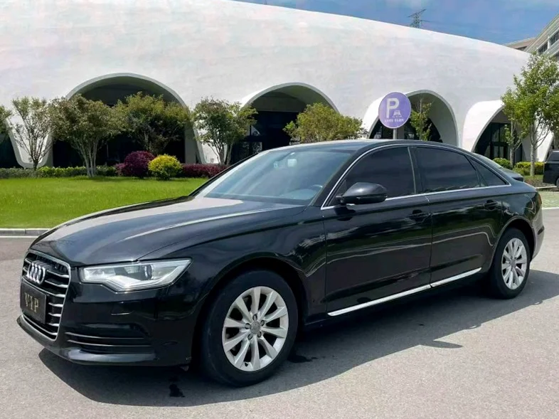 奥迪A6L 正面外观二