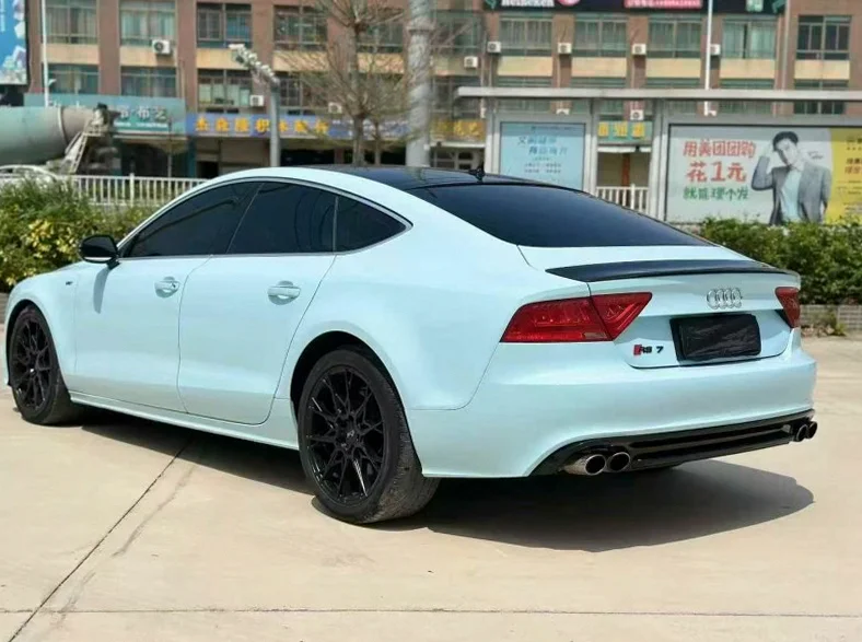 奥迪A7L 内饰前排