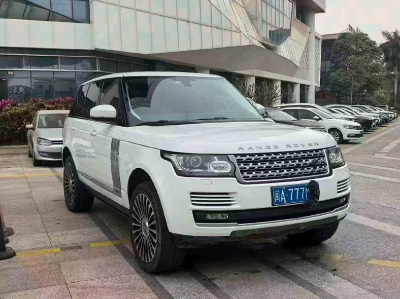 路虎揽胜行政 正面外观二