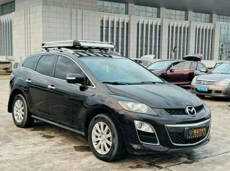 马自达CX-7 正面外观三