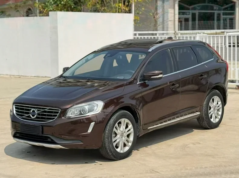 沃尔沃XC60 正面外观三