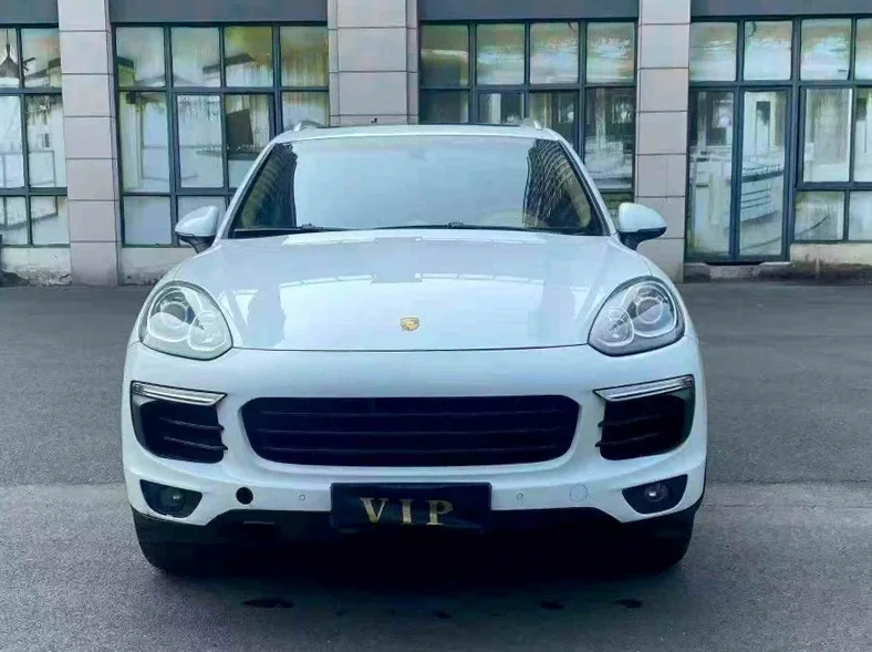 16年保时捷卡宴
