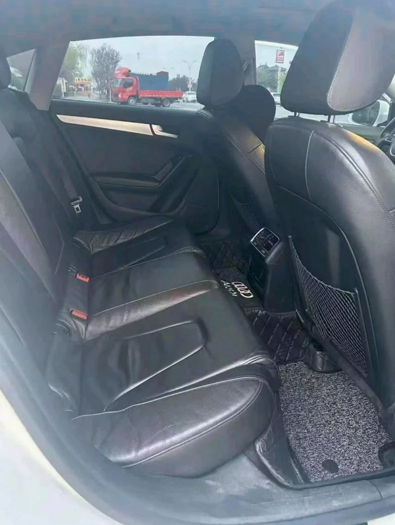 奥迪A5 内饰前排