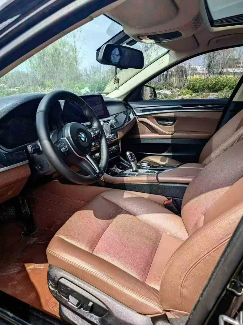 宝马5系 后面外观二