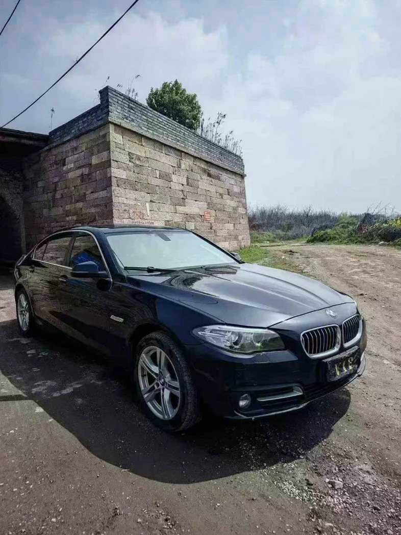 宝马5系 正面外观二