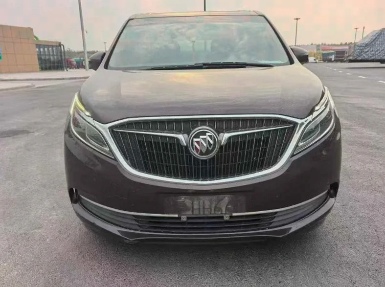 17年别克GL8 ES 2.0T自动高配