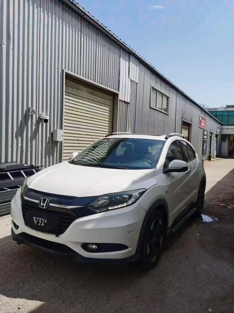 本田缤智 正面外观三