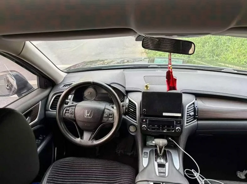 本田冠道 正面外观三