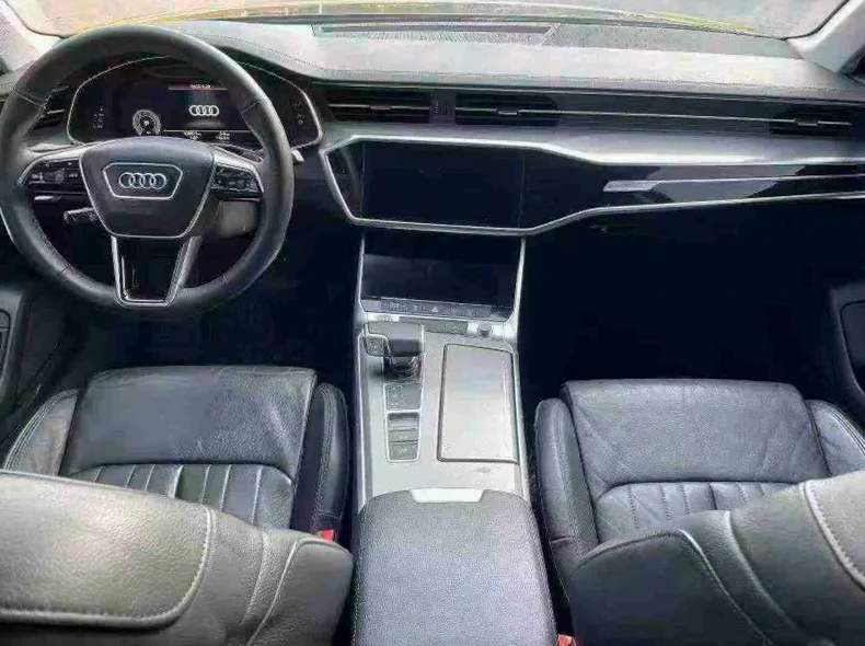 奥迪A6L 后面外观三