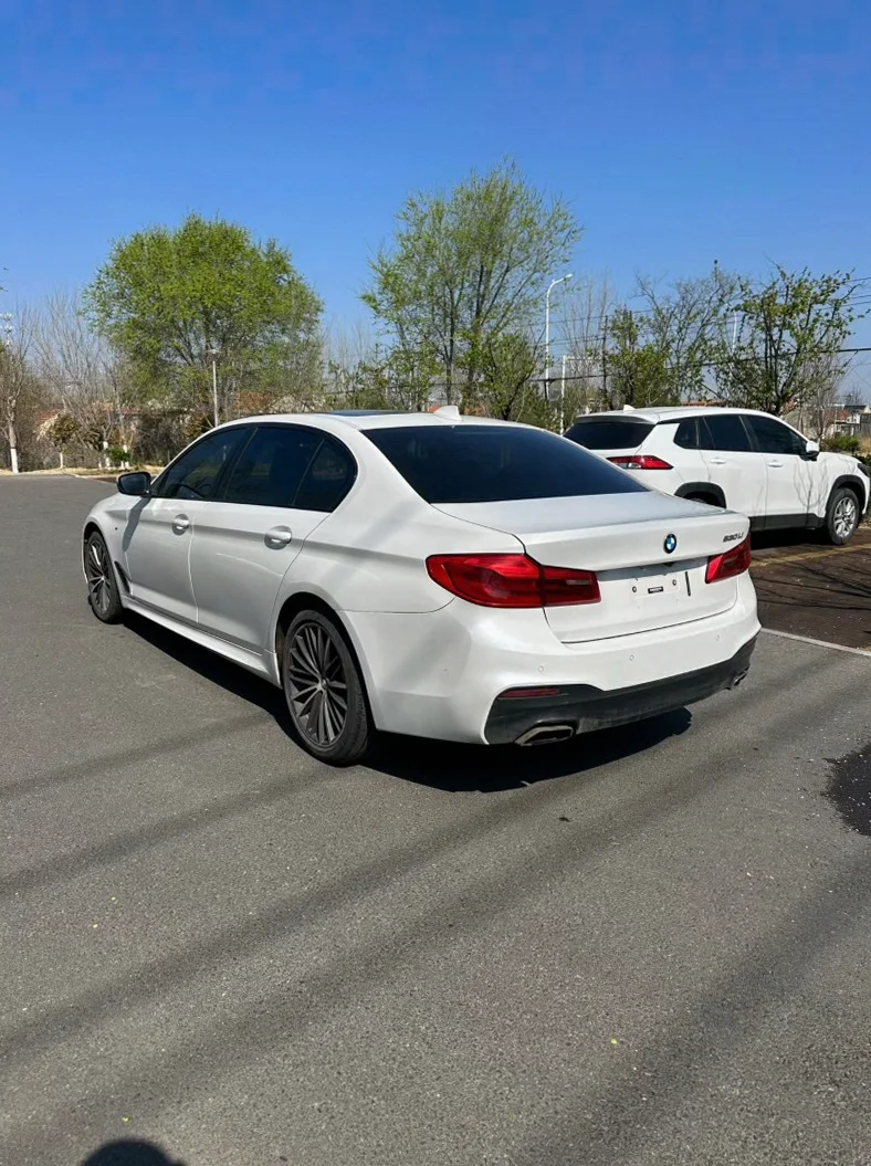 宝马5系 内饰前排