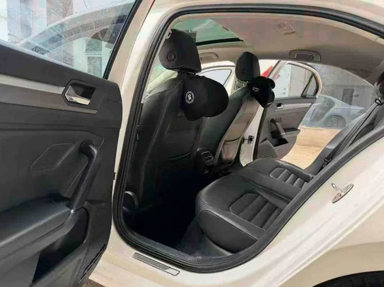 大众凌渡 内饰后排