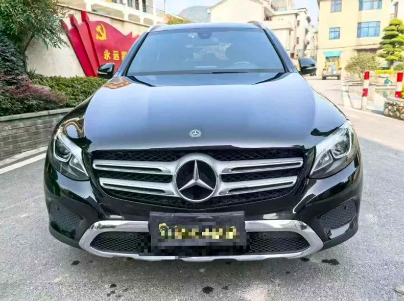 19年奔驰GLC200 4MATIC