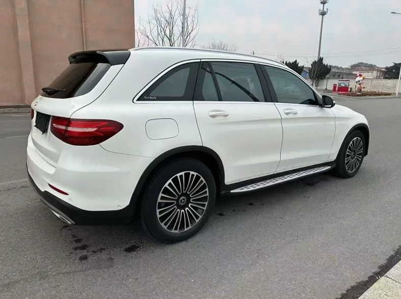 奔驰GLC 内饰后排