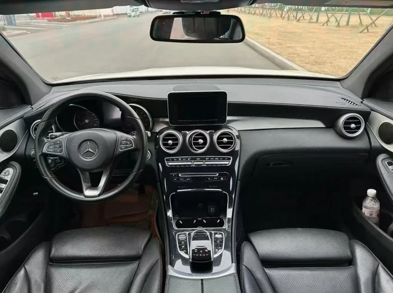 奔驰GLC 后面外观二