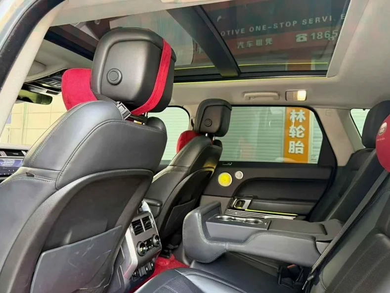 路虎揽胜运动 后面外观一