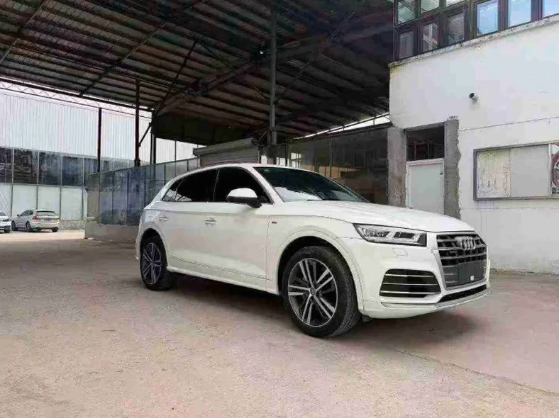 奥迪Q5 正面外观三