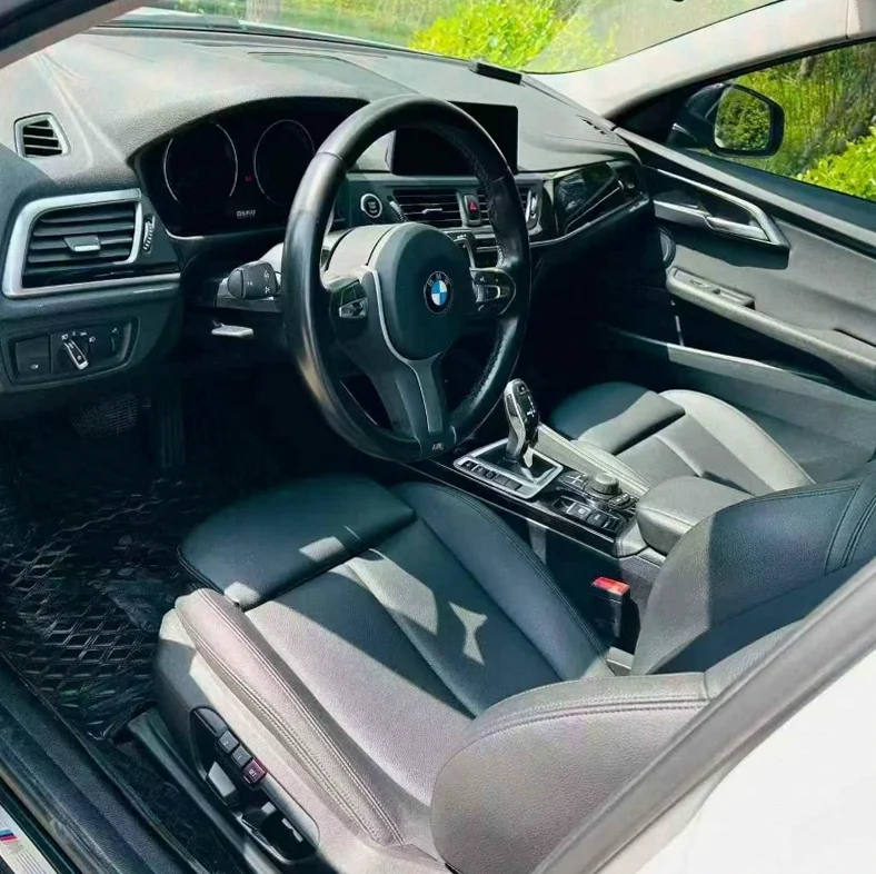 宝马1系 后面外观三