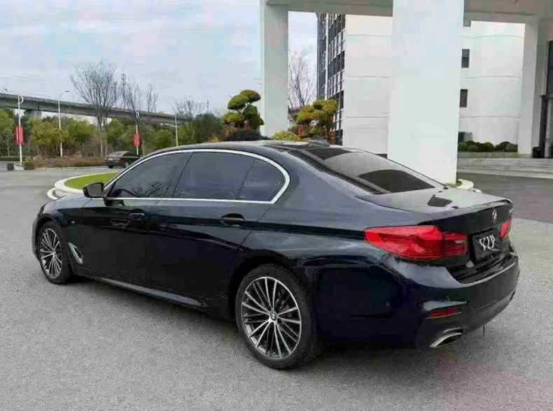 宝马5系 内饰前排