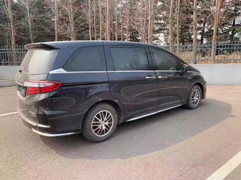 本田奥德赛 内饰后排