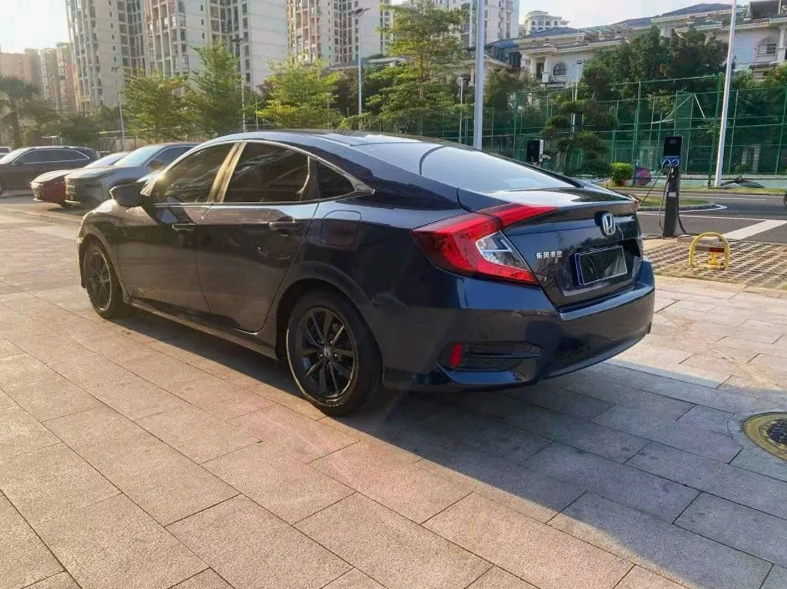 本田思域 内饰前排