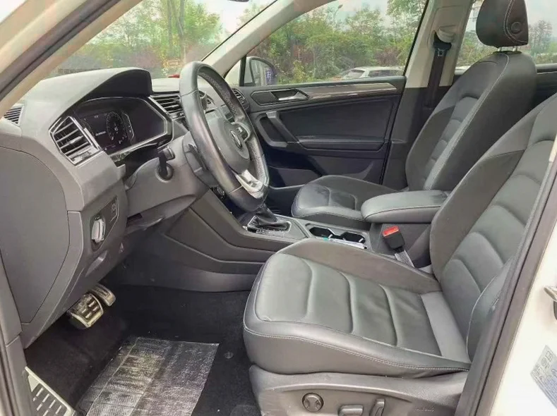 大众途观 正面外观三