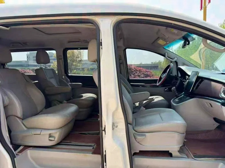 江淮瑞风 后面外观二