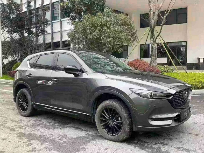 马自达CX-5 正面外观二