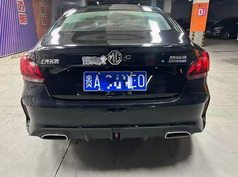 名爵5 正面外观三