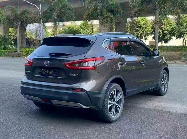 日产逍客 内饰后排